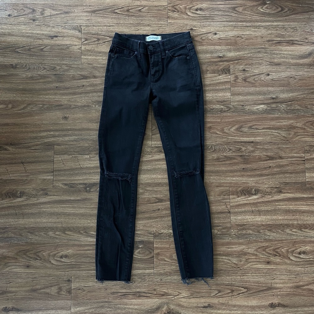 Madewell “Skinny Skinny” Black Distressed Jeans